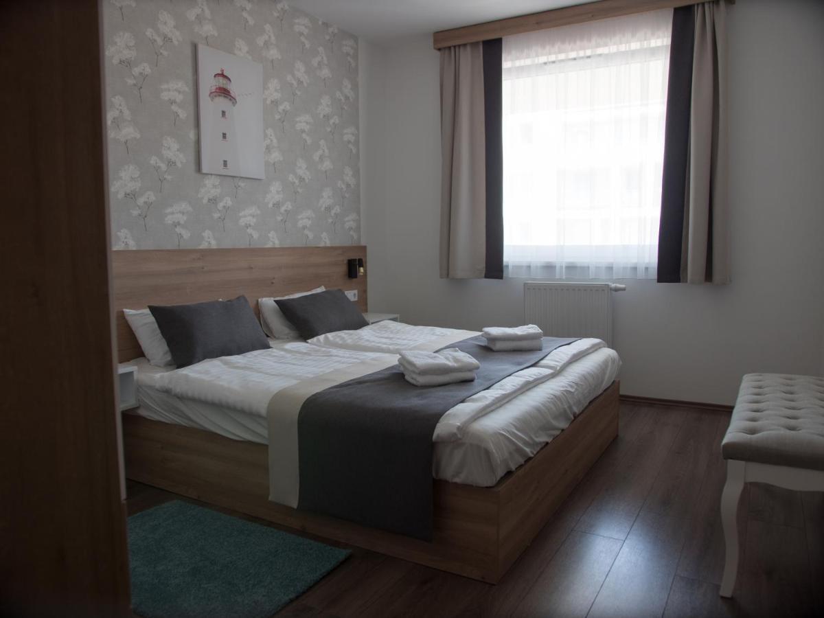 Lelle Resort B20 Balatonlelle Extérieur photo